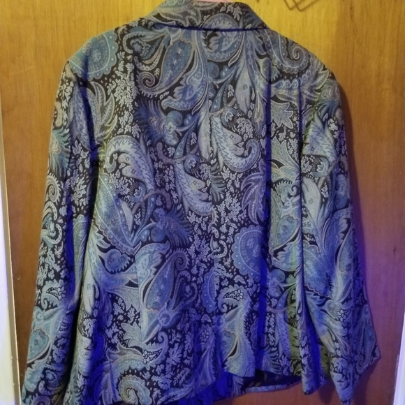 Suite jacket - Picture 3 of 3